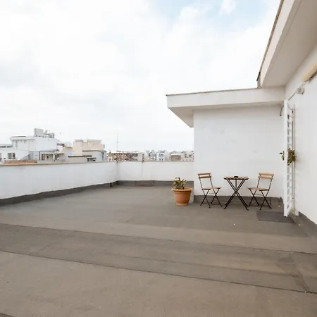 Attiketto דירה *